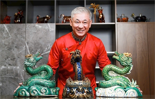 Actor Tung Yuki expressed his feelings about the product Long Van Hoi Loc - Doha Dragon Collection