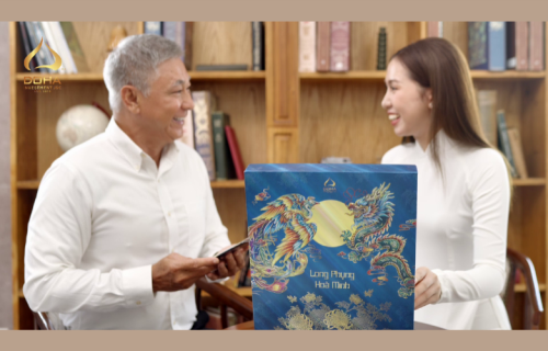 A Delicate and Meaningful Gift for Vu Lan Season: Long Phung Hoa Minh Mooncakes