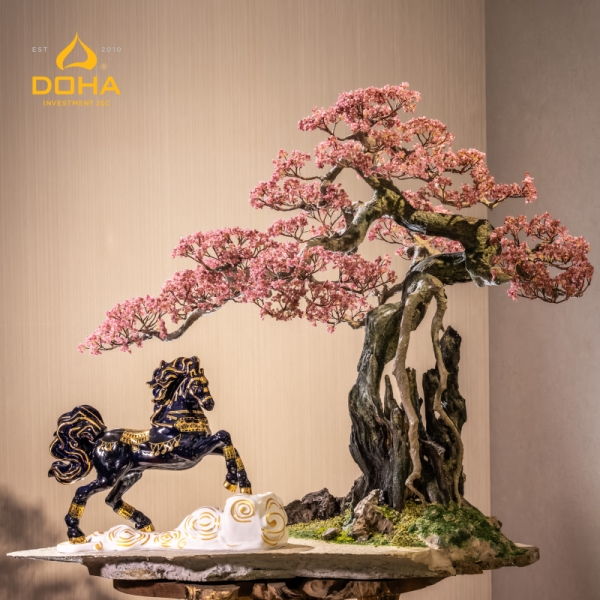 🌸🐎 龍馬穿雲 – 蜀桃花景