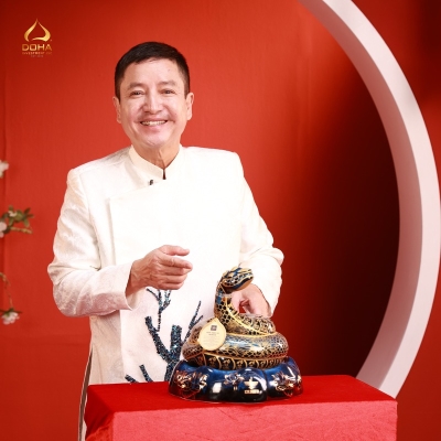 Rượu linh vật tặng sếp: Lời chúc trọn vẹn từng chi tiết